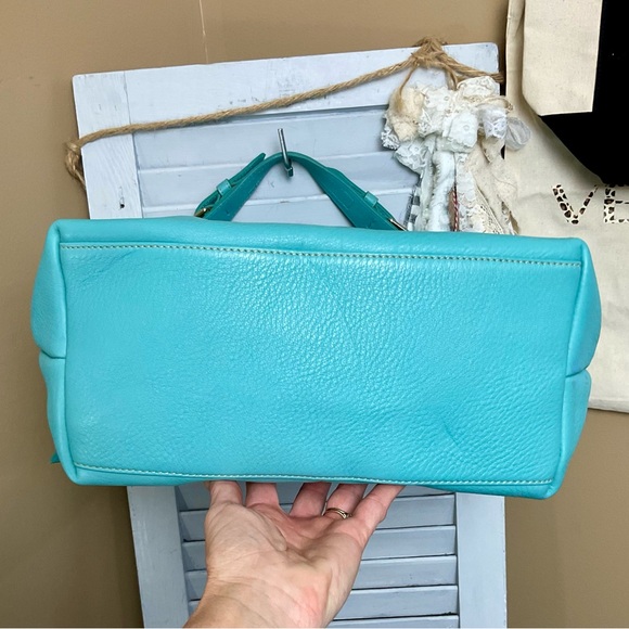 NWT DOONEY & BOURKE Aqua Dillen MD Zipper Pocket Slouch Bag. - Picture 6 of 16